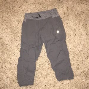 Lululemon Crop Pants (Size 4)